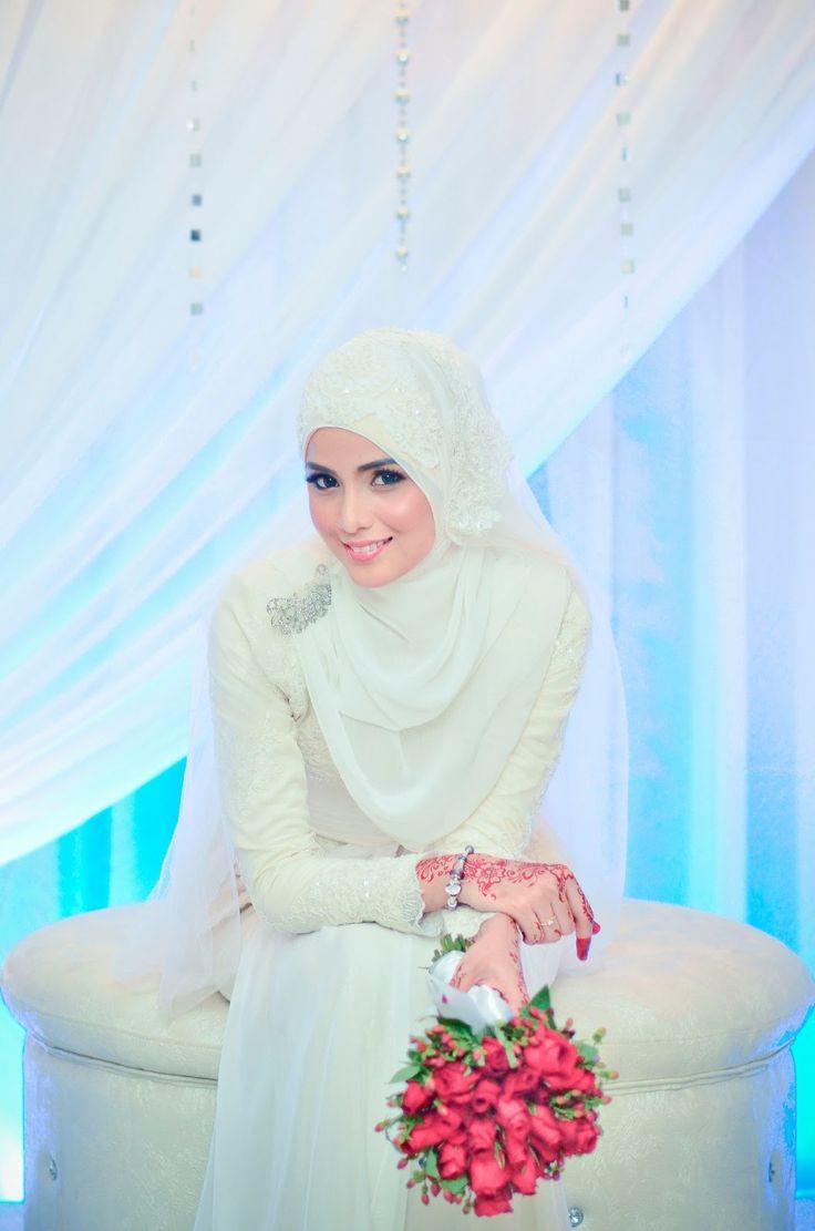 9 Model Hijab Pengantin yang Bisa Jadi Inspirasi di Hari Pernikahanmu... 1
