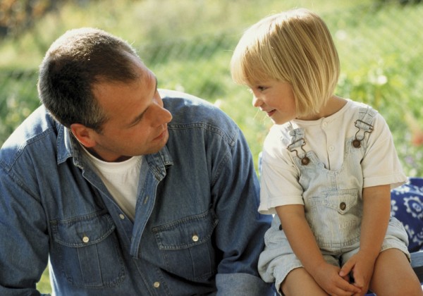 Tips Parenting: 25 Cara Bertanya pada Anak, "Bagaimana Sekolah Hari ini?" 1