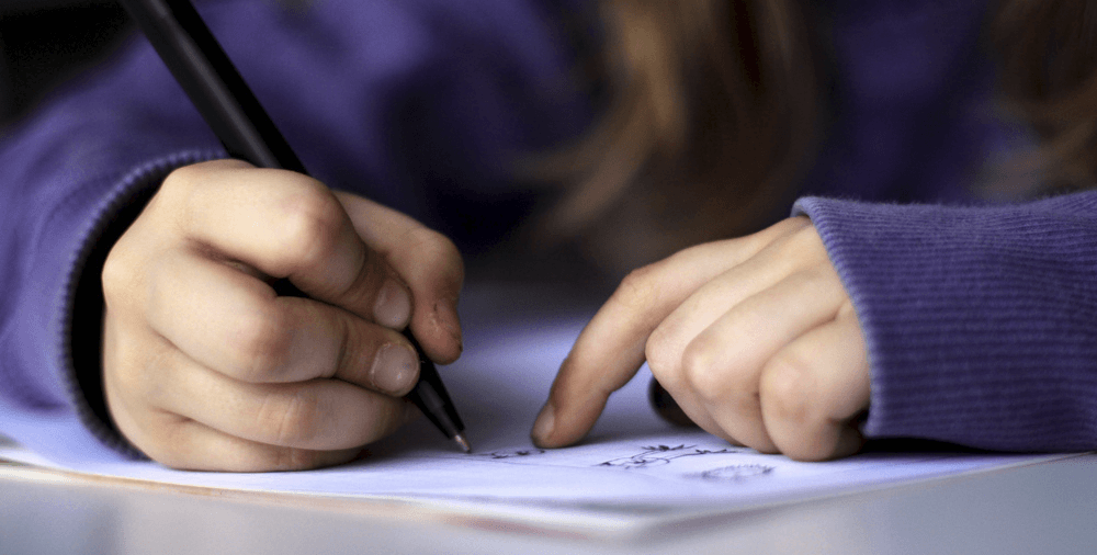 manfaat menulis tangan (handwriting) pada anak